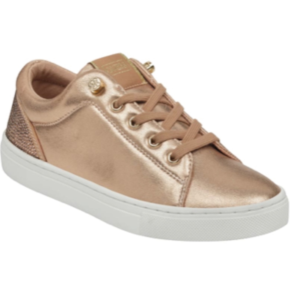JOLLIE LOW-TOP SNEAKERS